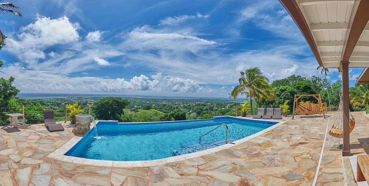 Photo 2 near Tobago
